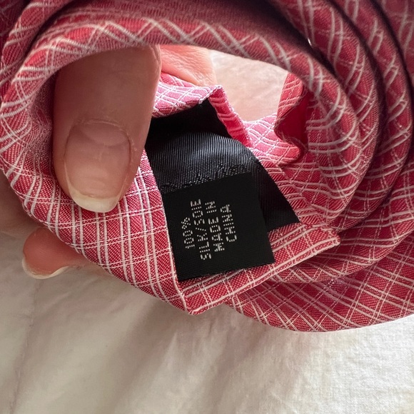 CALVIN KLEIN 100% Silk Tie - Picture 4 of 6